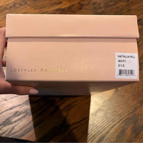 White / Cream Platform Bow Heel - Picture 4 of 10